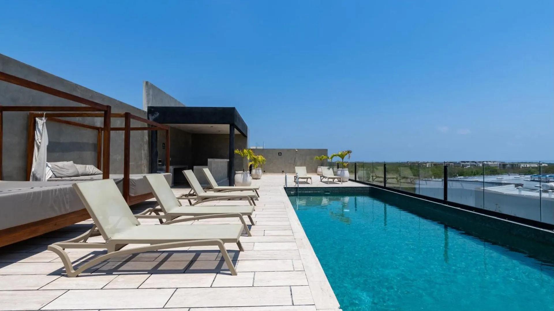 Contemporary Condo Central & Well-Located Tulum Mexico