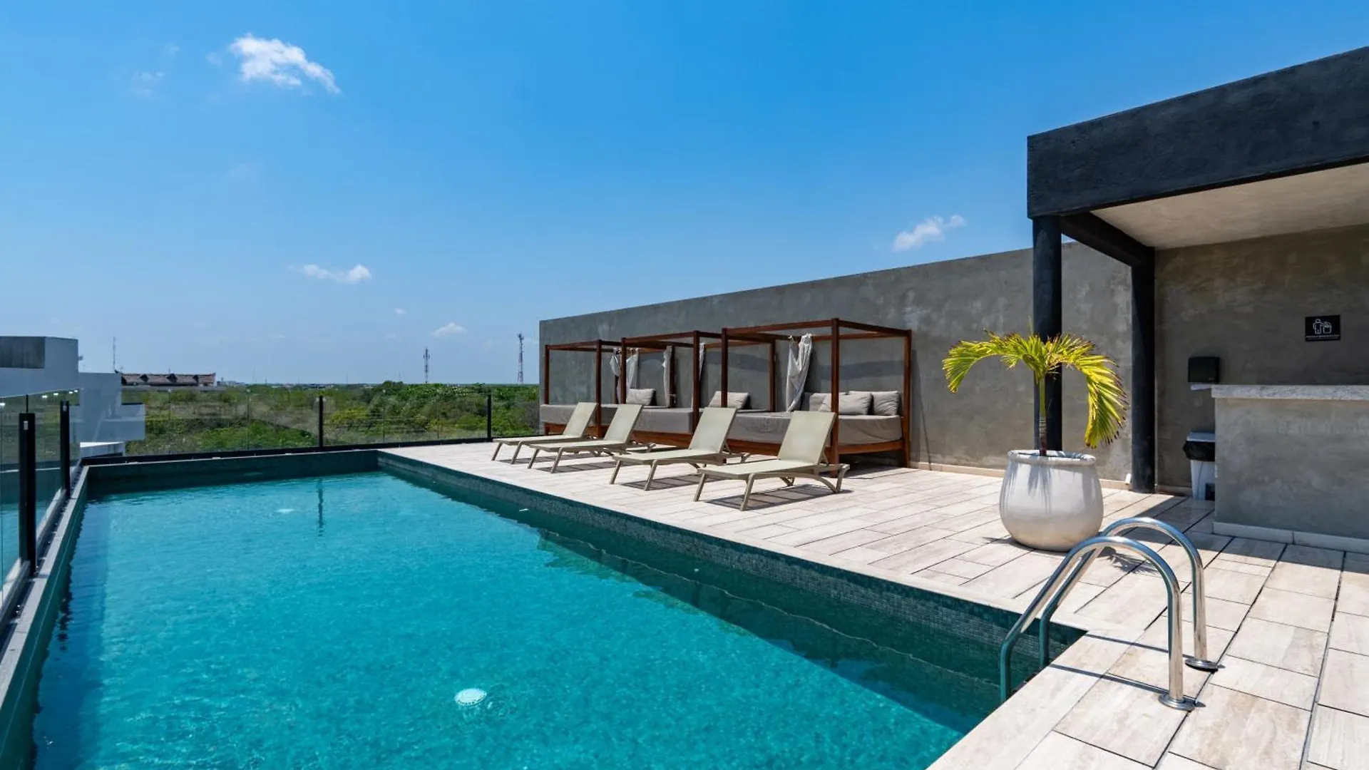 Contemporary Condo Central & Well-Located Tulum 0*,  Mexico